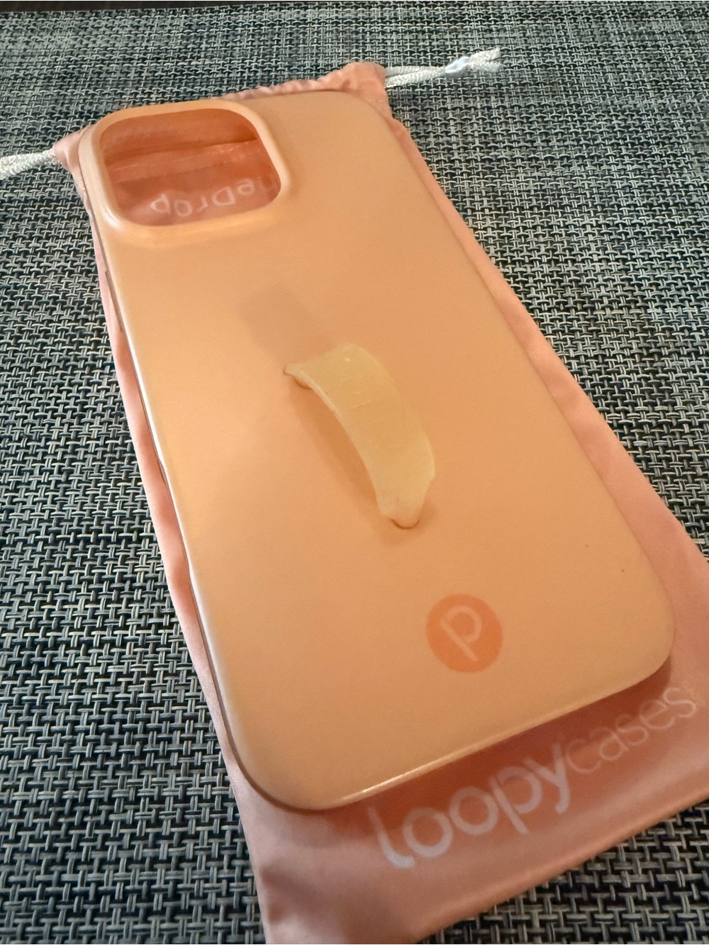 iPhone 16 Pro Max Loopy Case